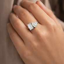 Lab Grown 4ct Two Stone Toi Et Moi Emerald & Heart Diamond Ring