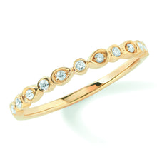 Stackable Alternating Pear and Round Diamond Band